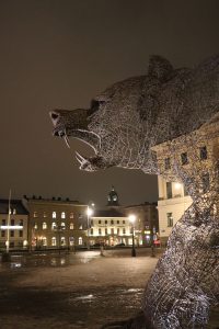 Svensk björn i Göteborg, Gustav Adolfs torg